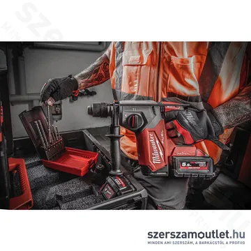 MILWAUKEE M18 ONEFHX-0X Akkus fúró-vésőkalapács FIXTEC tokmány, HD koffer (18V) (Akku, töltő nélkül)