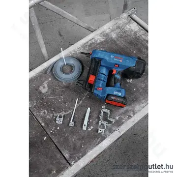 BOSCH GNB 18V-40 Akkus beton szénkefementes szegbelövő 0°, 2,7-3mm/13-40mm (2x4,0Ah/18V)
