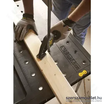 STANLEY Összecsukható munkapad 320kg, 85x61x73,9cm