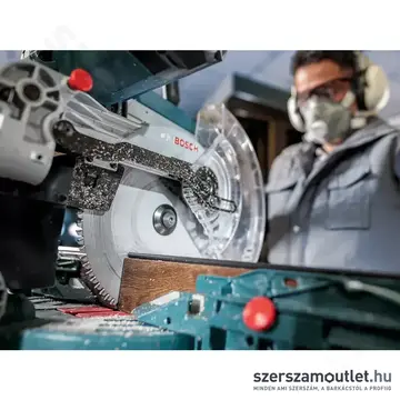 BOSCH Multi Material körfűrészlap gérvágó és asztali körfűrészhez, 254x3,2/2,5x30mm 60 fog, HLTCG