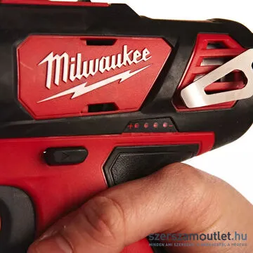 MILWAUKEE M12 BPD-202C Akkus ütvefúró-csavarozó kofferben (30Nm/2x2,0Ah/12V) (4933441940)